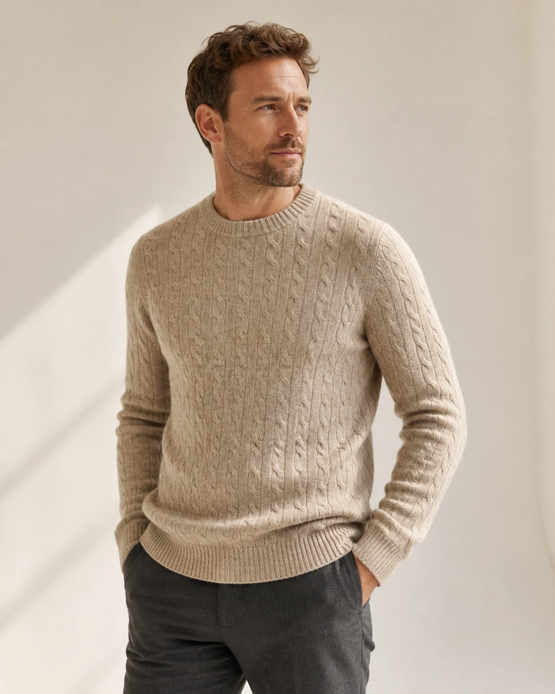 Herrenpullover mit Zopfmuster als Produktinspiration